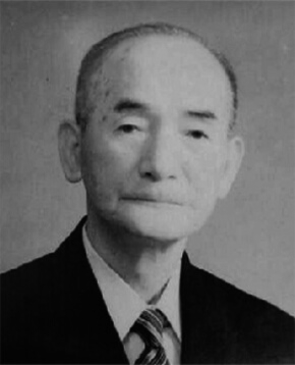 安池興男